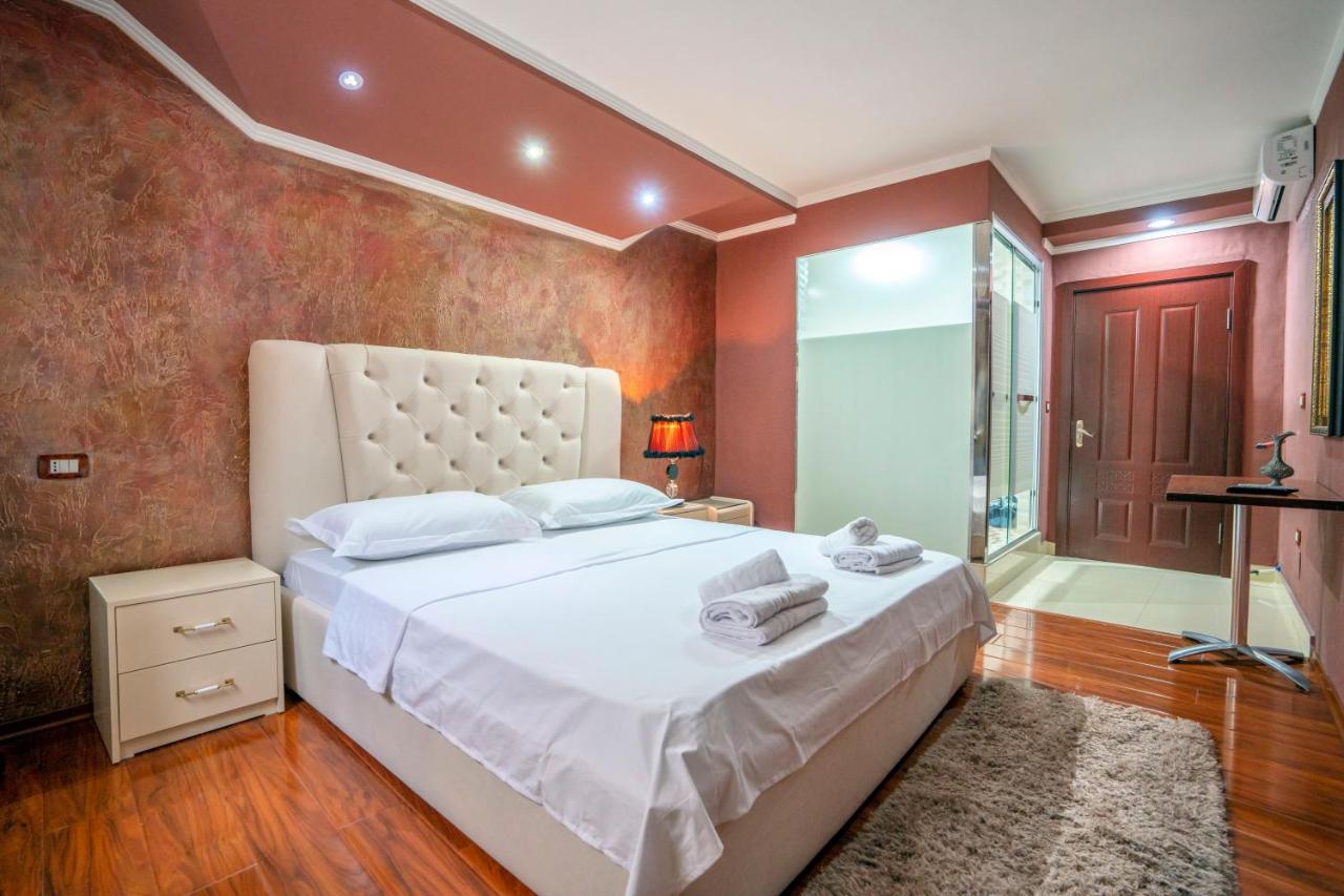 Zobo Hotel Shkoder Exterior photo